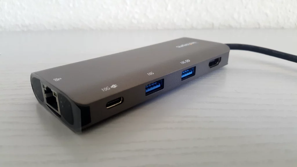 Startech USB-C vers Ethernet HDMI USB-A Power Delivery